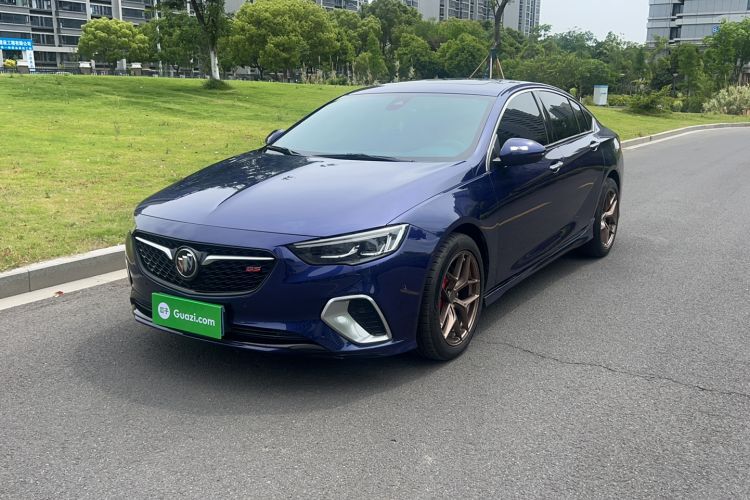 Used Buick Regal 2017 GS 28T Prestige Model Exterior 3