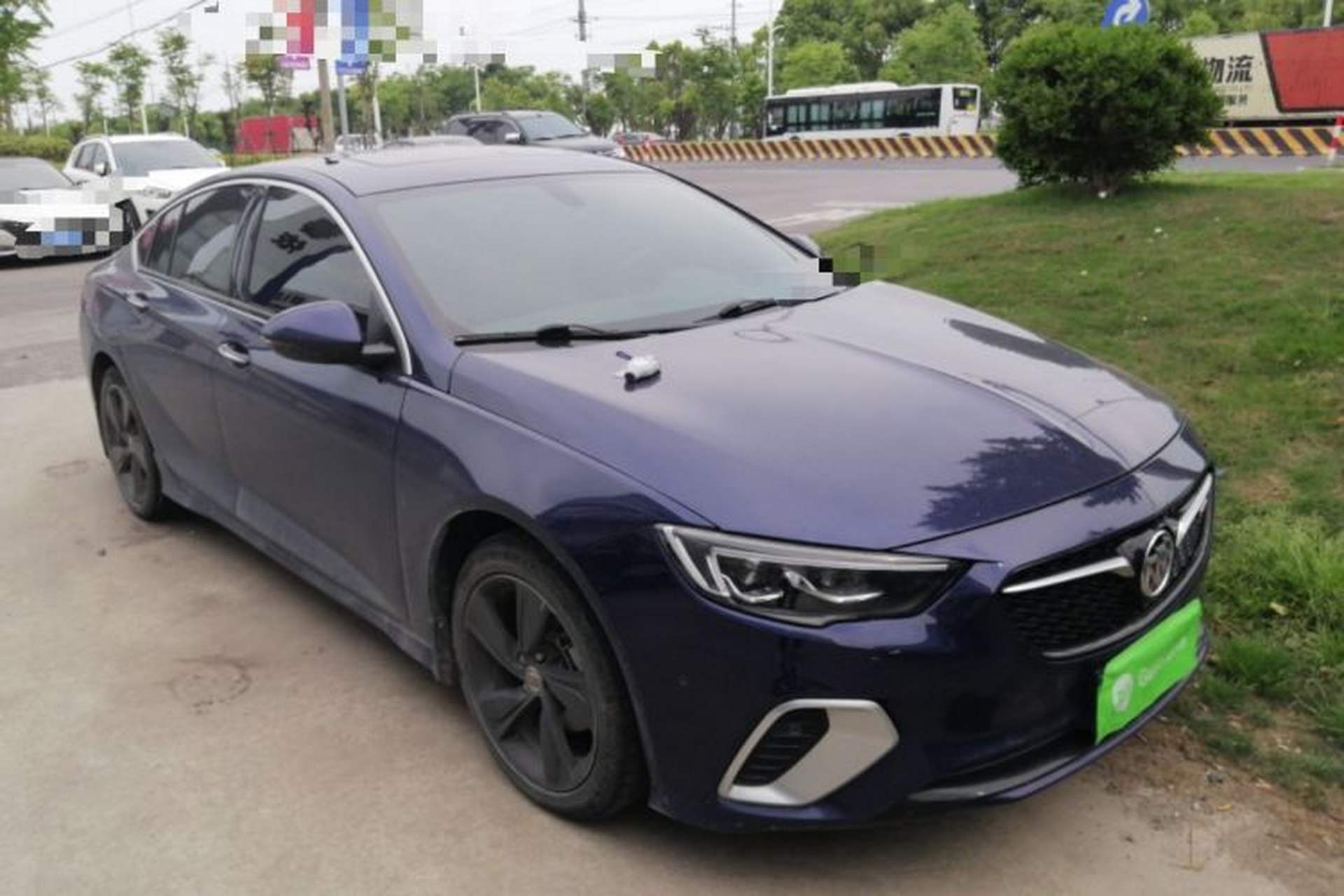 Used Buick Regal 2017 GS 28T Luxury Model Front Right 45 Deg