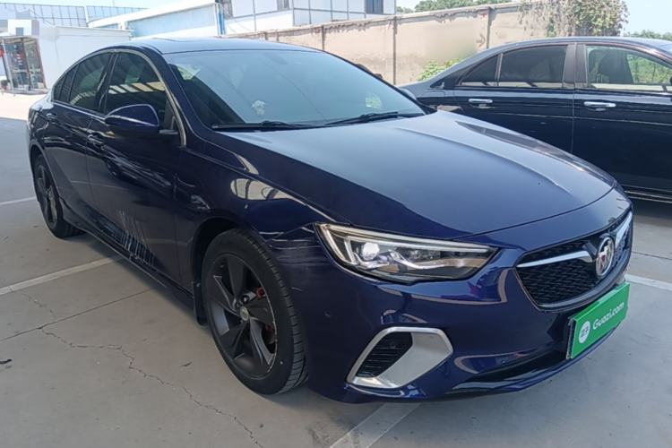 Used Buick Regal 2017 GS 28T Luxury Model Front Right 45 Deg