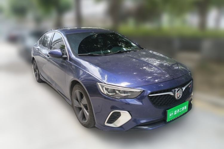 Used Buick Regal 2017 GS 28T Luxury Model Front Right 45 Deg