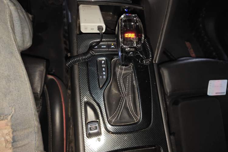Used Buick Regal 2017 GS 28T Prestige Model Gear Lever