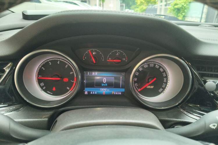 Used Buick Regal 2017 GS 28T Luxury Model Instrument Cluster