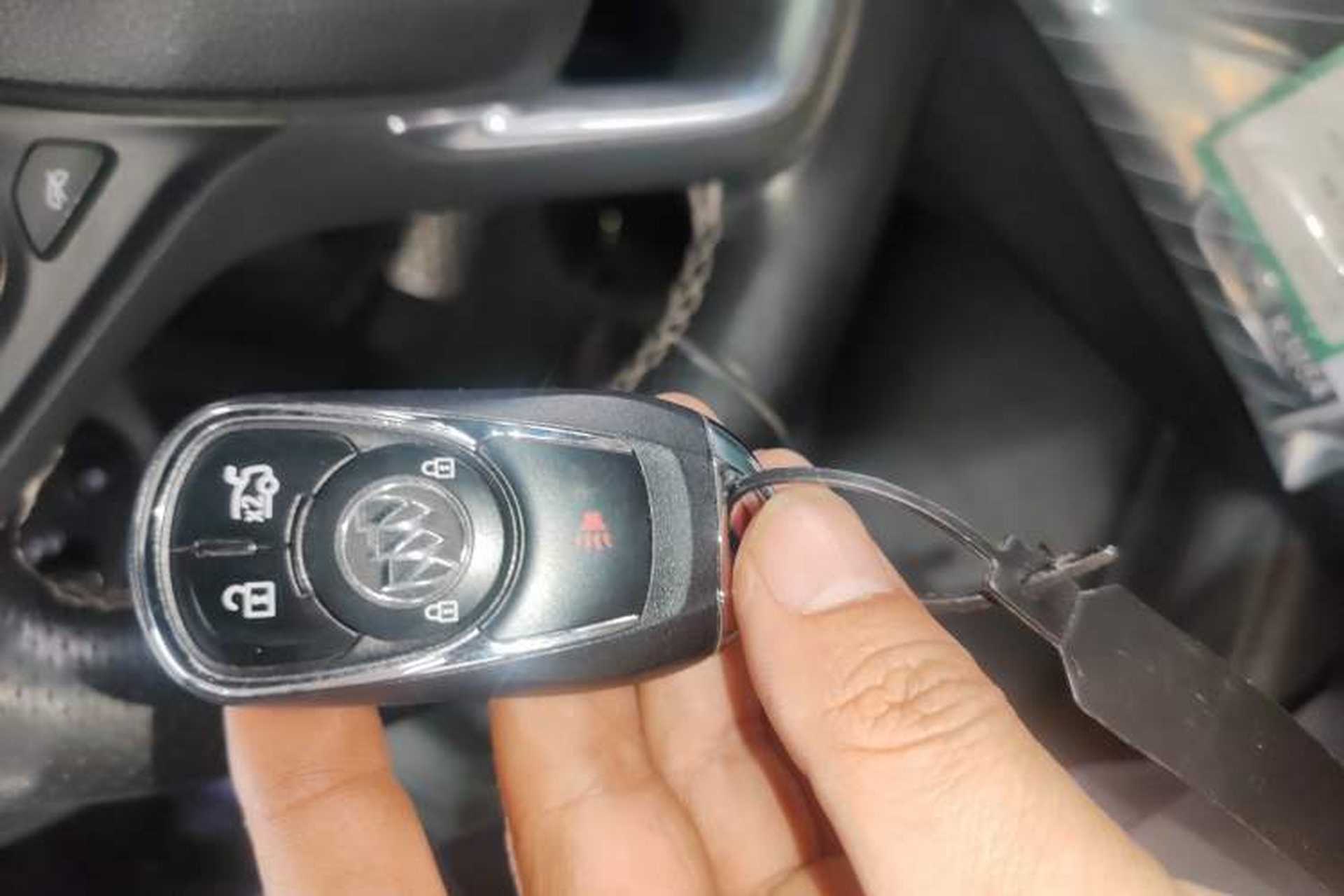 Used Buick Regal 2017 GS 28T Luxury Model Interior 1