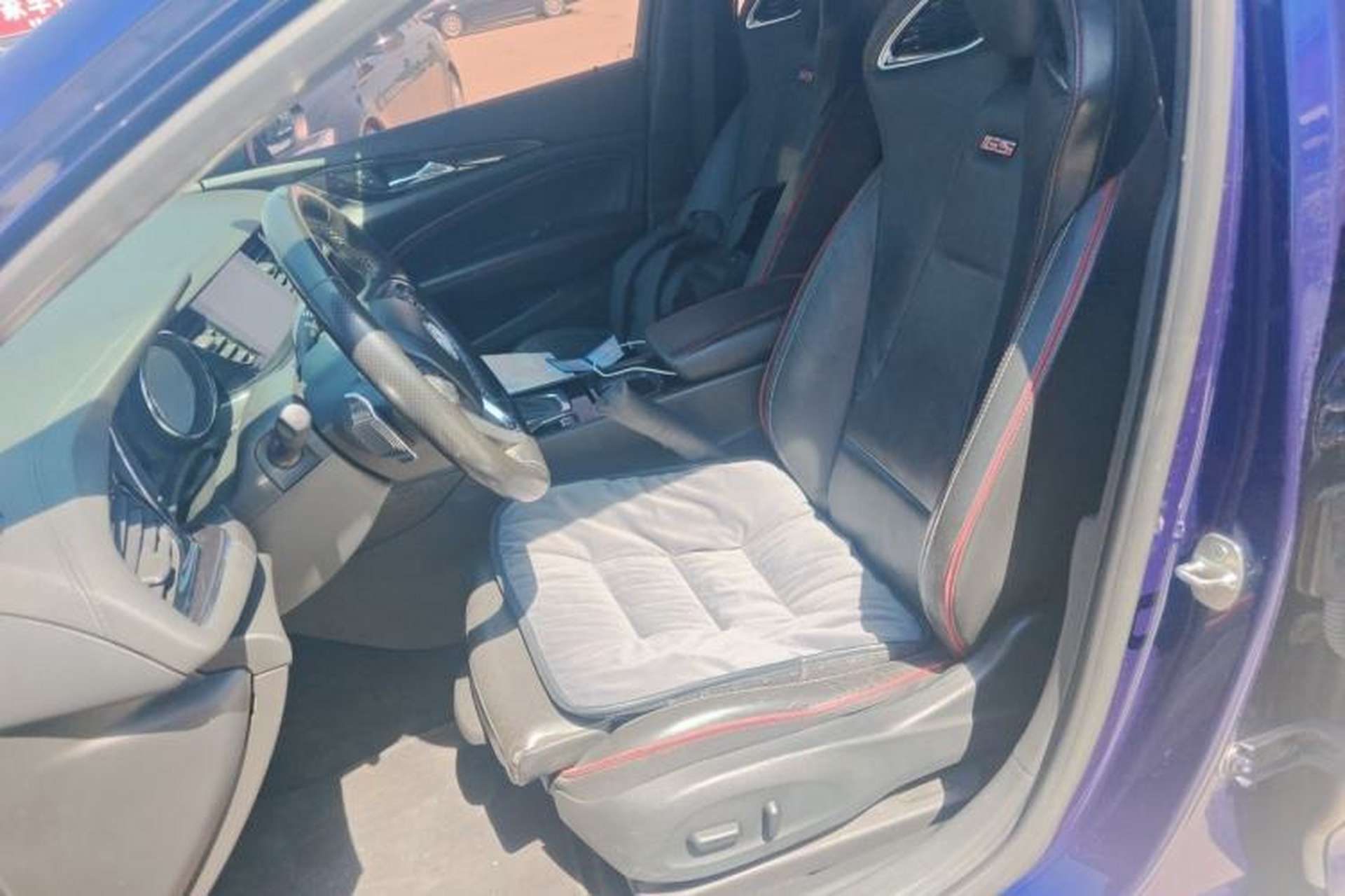 Used Buick Regal 2017 GS 28T Luxury Model Left Front Seat