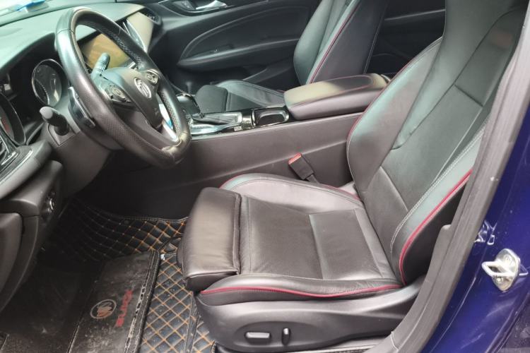 Used Buick Regal 2017 GS 28T Luxury Model Left Front Seat