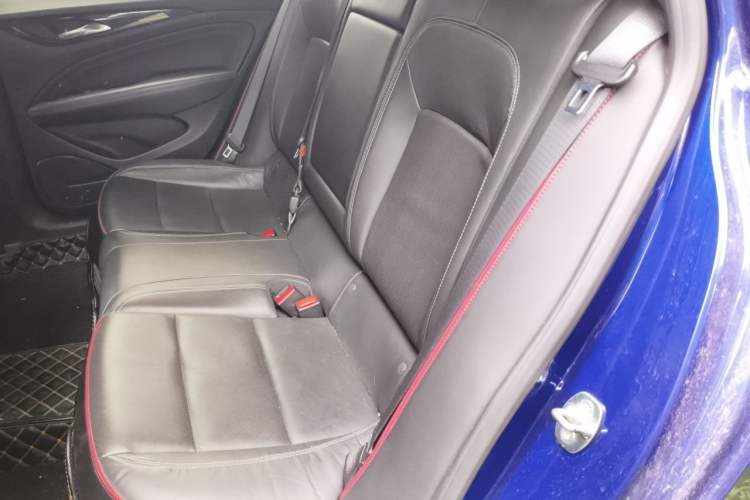 Used Buick Regal 2017 GS 28T Luxury Model Left Rear Seat