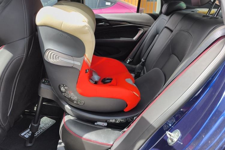 Used Buick Regal 2017 GS 28T Prestige Model Left Rear Seat