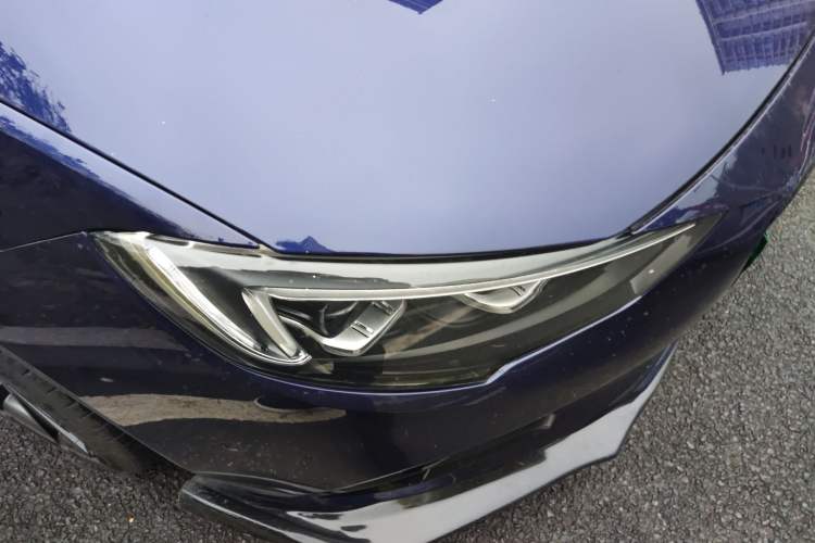 Used Buick Regal 2017 GS 28T Prestige Model Right Front Headlight