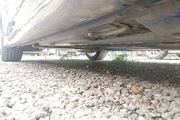 Used Buick Regal 2017 GS 28T Luxury Model Right Side Sill