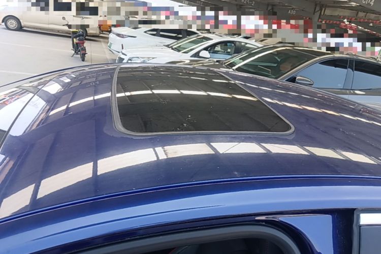 Used Buick Regal 2017 GS 28T Luxury Model Roof