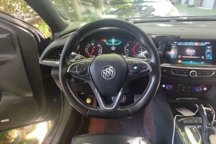 Used Buick Regal 2017 GS 28T Prestige Model Steering Wheel