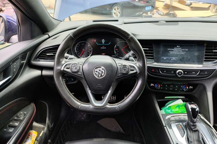 Used Buick Regal 2017 GS 28T Prestige Model Steering Wheel