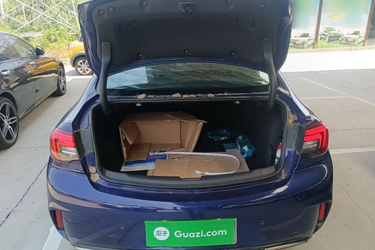 Used Buick Regal 2017 GS 28T Luxury Model Trunk