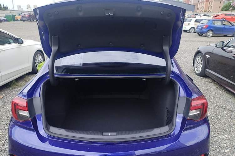 Used Buick Regal 2017 GS 28T Luxury Model Trunk