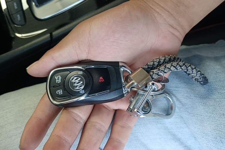 Used Buick Regal 2017 GS 28T Luxury Model Vehicle Key