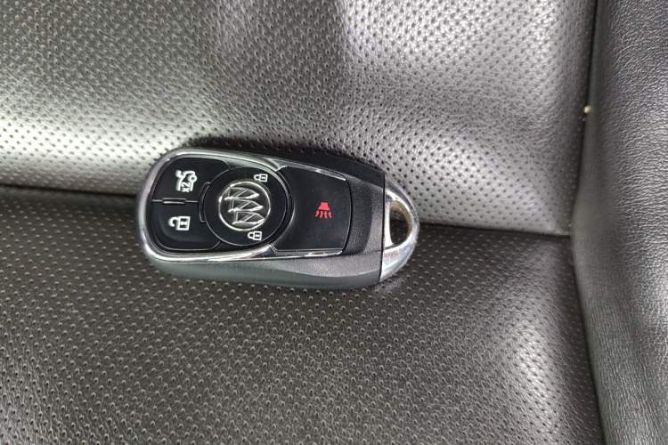 Used Buick Regal 2017 GS 28T Prestige Model Vehicle Key