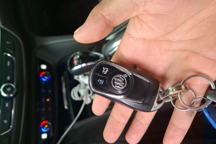 Used Buick Regal 2017 GS 28T Luxury Model Vehicle Key