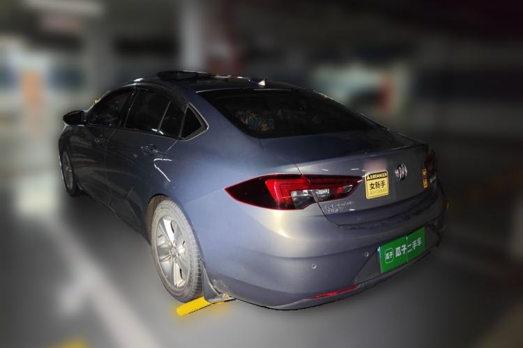 Used Buick Regal 2017 20T Elite Edition Rear Left 45 Deg