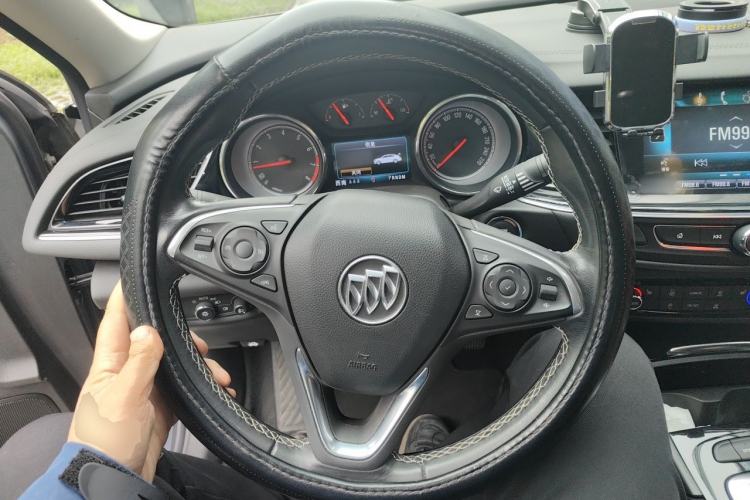 Used Buick Regal 2017 20T Elite Edition Steering Wheel