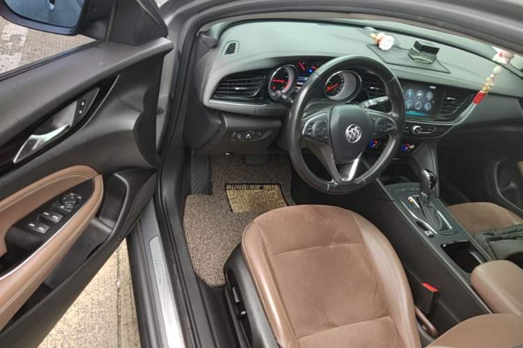 Used Buick Regal 2017 20T Luxury Model Driver Seat