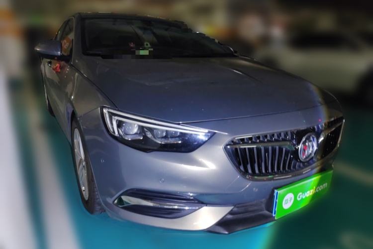 Used Buick Regal 2017 20T Luxury Model Front Right 45 Deg