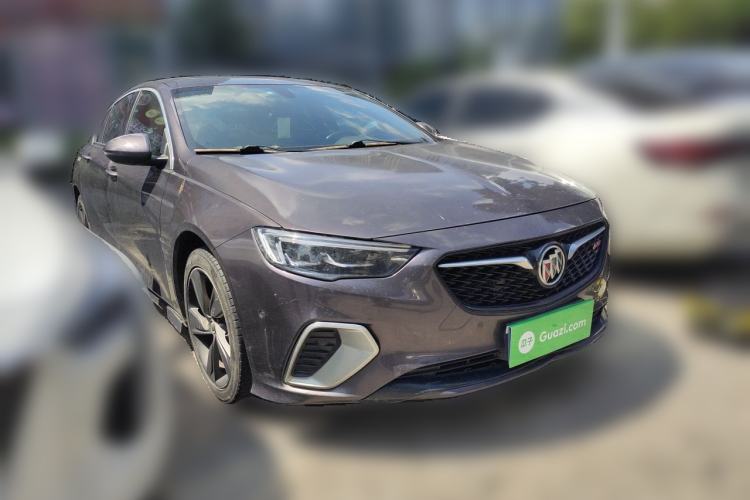 Used Buick Regal 2017 GS 28T Luxury Model Front Right 45 Deg