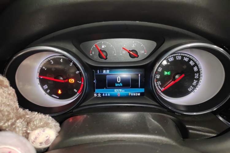 Used Buick Regal 2017 20T Luxury Model Instrument Cluster