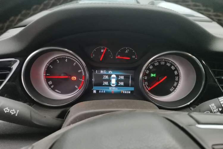 Used Buick Regal 2017 20T Luxury Model Instrument Cluster