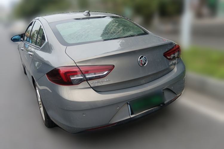 Used Buick Regal 2017 20T Elite Edition Rear Left 45 Deg