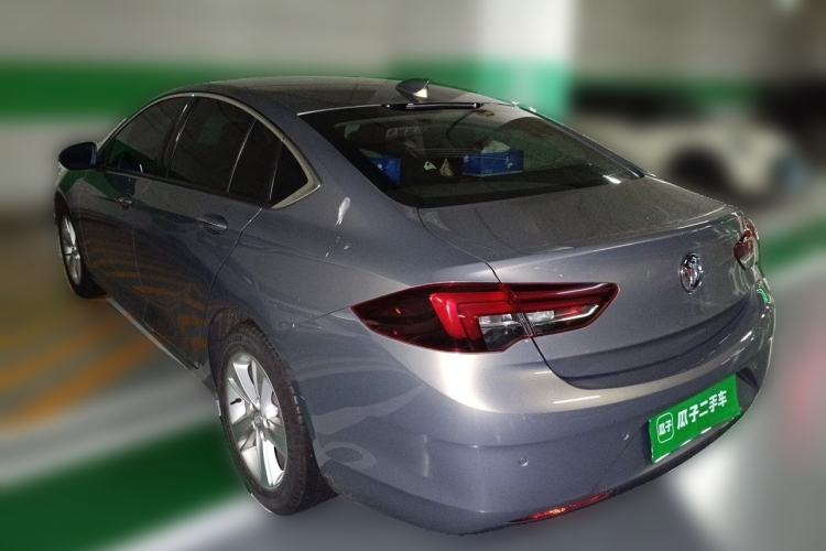 Used Buick Regal 2017 20T Elite Edition Rear Left 45 Deg