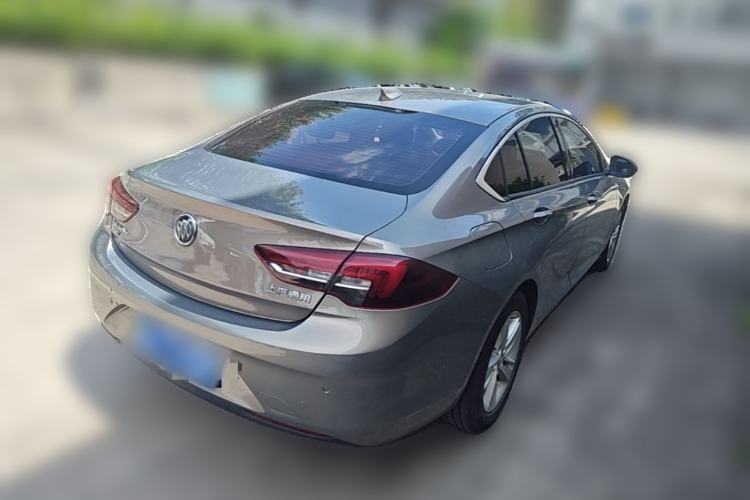 Used Buick Regal 2017 20T Luxury Model Rear Right 45 Deg