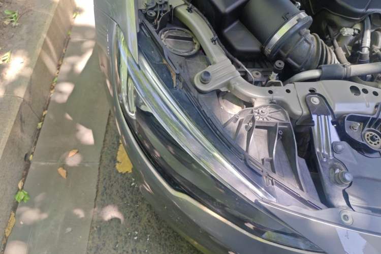 Used Buick Regal 2017 20T Elite Edition Right Front Headlight