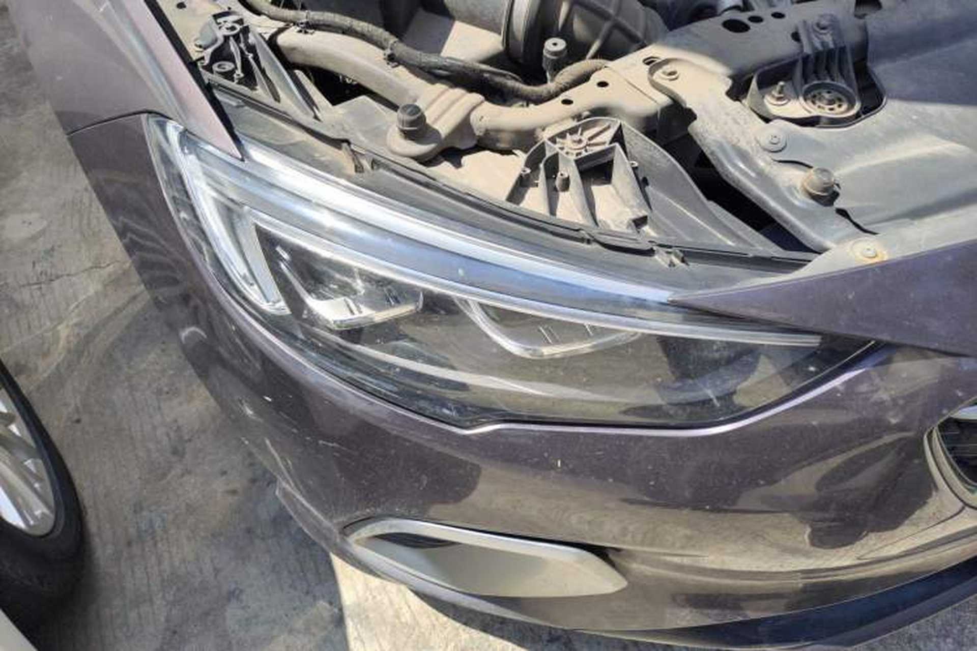 Used Buick Regal 2017 GS 28T Luxury Model Right Front Headlight