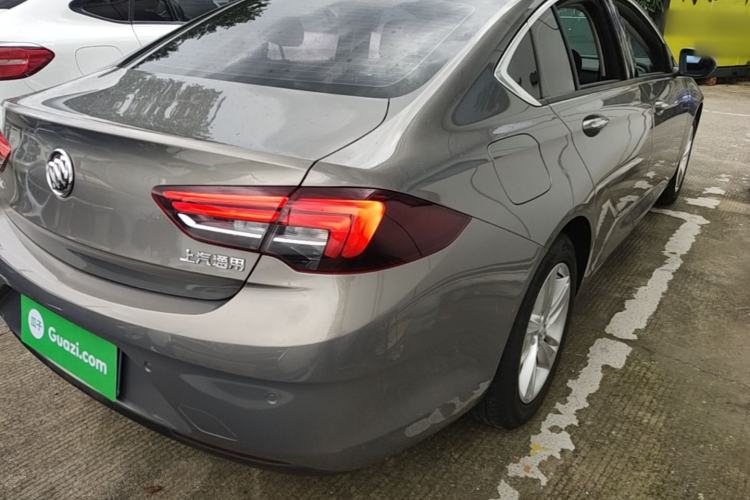 Used Buick Regal 2017 20T Luxury Model Right Rear Taillight