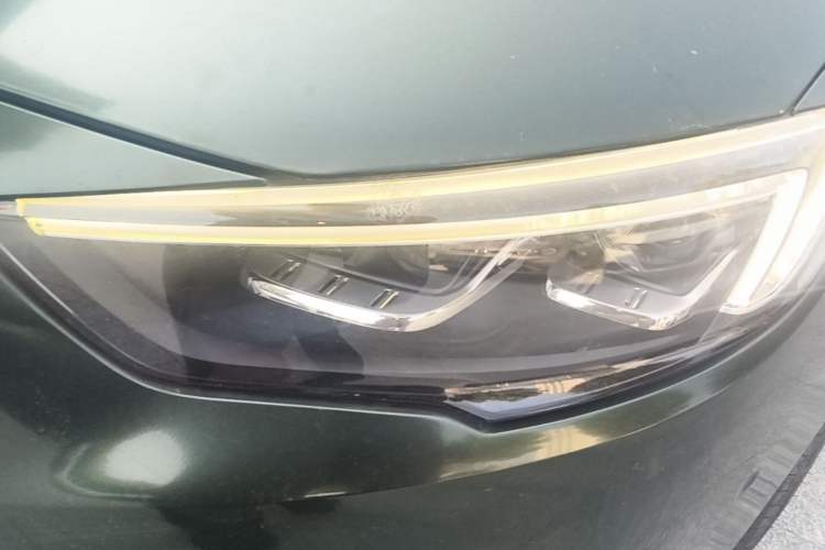 Used Buick Regal 2017 GS 28T Luxury Model Left Front Headlight