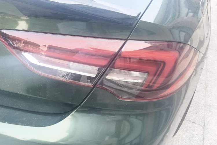 Used Buick Regal 2017 GS 28T Luxury Model Right Rear Taillight