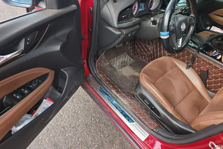 Used Buick Regal 2017 20T Elite Edition Driver Seat