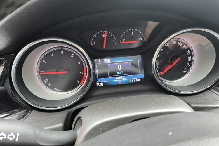 Used Buick Regal 2017 20T Luxury Model Instrument Cluster