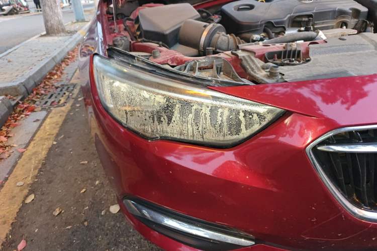 Used Buick Regal 2017 20T Elite Edition Right Front Headlight