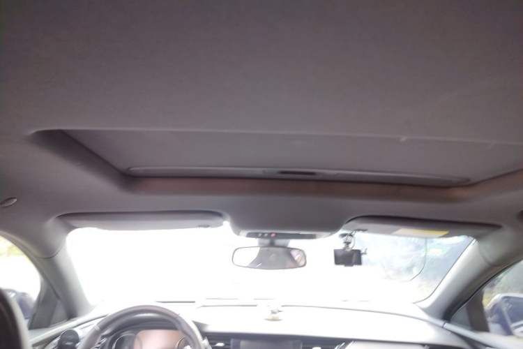 Used Buick Regal 2017 GS 28T Prestige Model Headliner