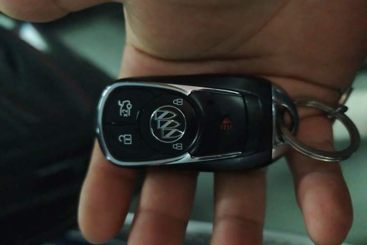 Used Buick Regal 2017 GS 28T Prestige Model Interior 1