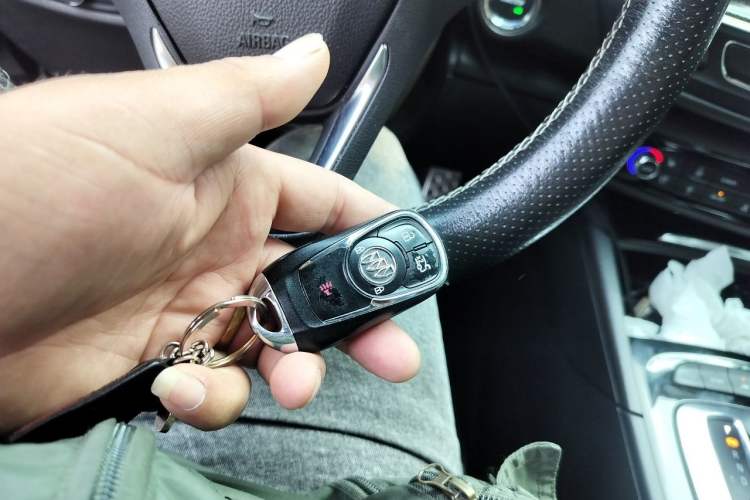Used Buick Regal 2017 GS 28T Prestige Model Vehicle Key