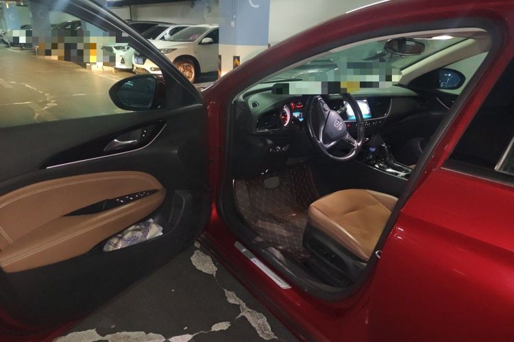 Used Buick Regal 2017 20T Elite Edition Driver Seat