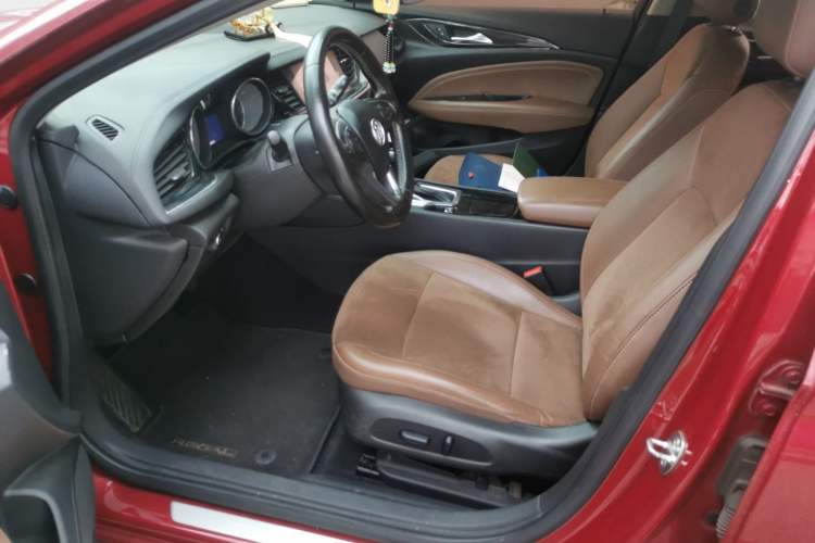 Used Buick Regal 2017 20T Elite Edition Driver Seat