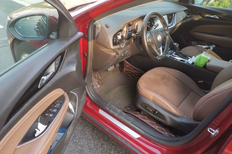 Used Buick Regal 2017 20T Luxury Model Driver Seat