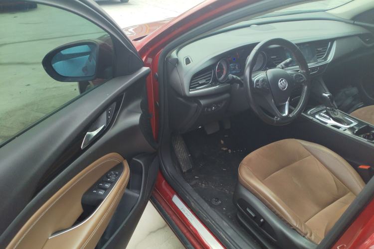 Used Buick Regal 2017 20T Elite Edition Driver Seat