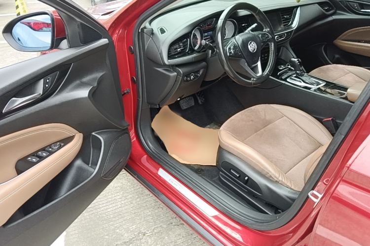 Used Buick Regal 2017 20T Elite Edition Driver Seat