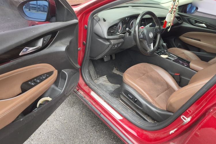 Used Buick Regal 2017 20T Elite Edition Driver Seat