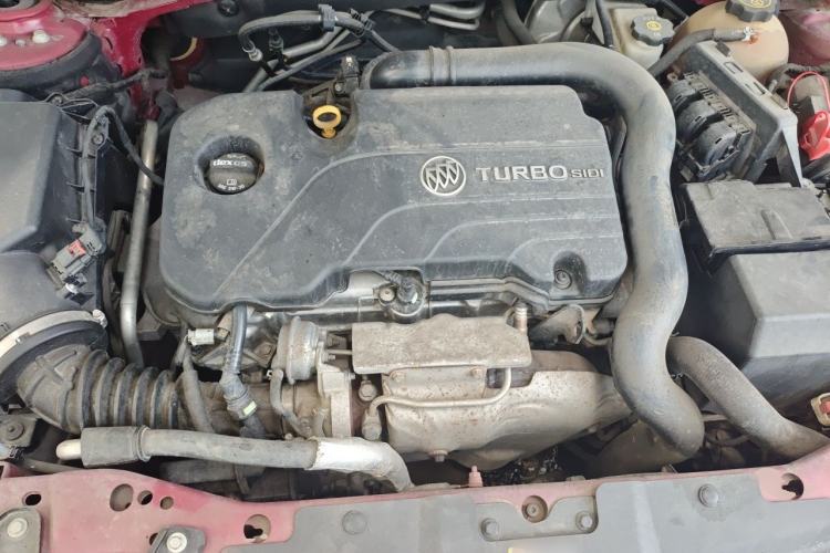 Used Buick Regal 2017 20T Prestige Model Engine Bay