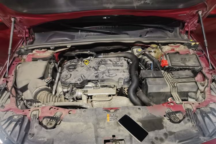 Used Buick Regal 2017 20T Luxury Model Engine Bay